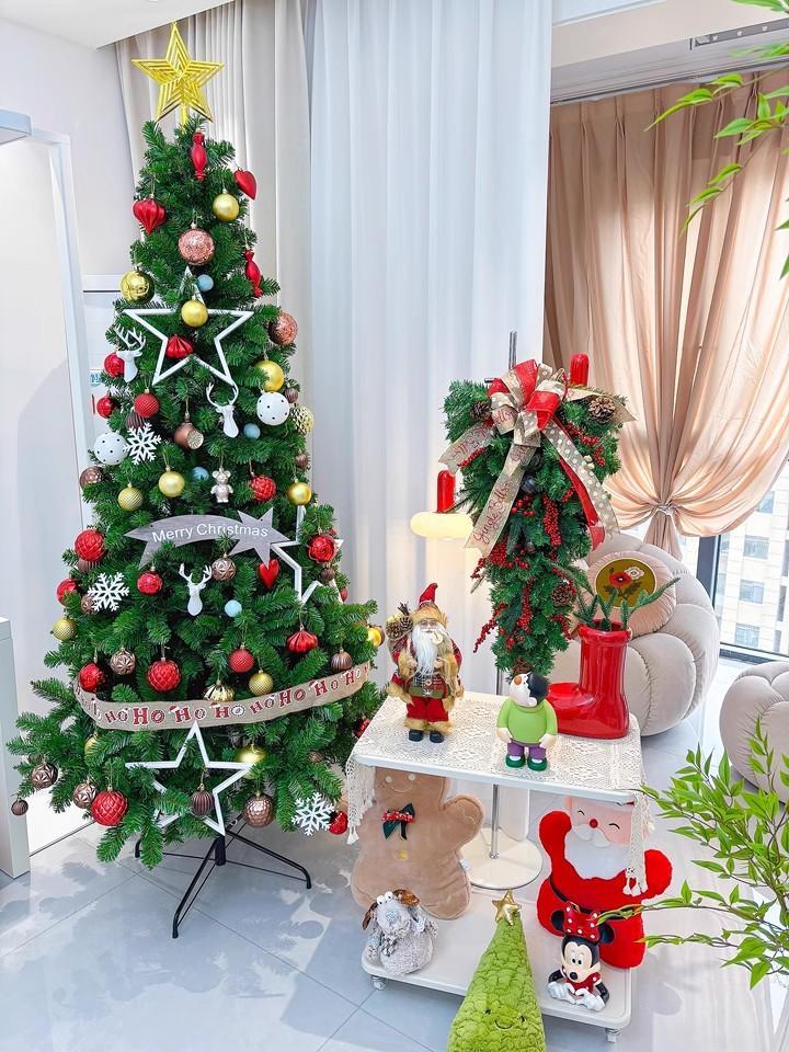 A Christmas Door Hanging Christmas Decorations Holiday Accessories Birthday Party Supplies